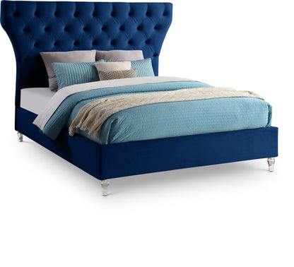 Kira - Bed