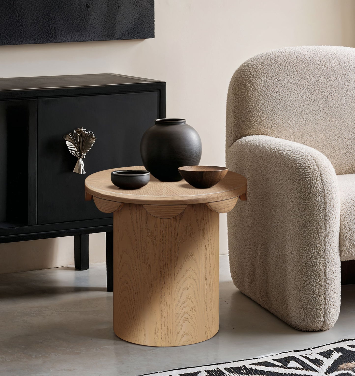 Dahlia - Oak Veneer Table