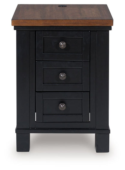 Wildenauer - Chair Side End Table - Brown / Black