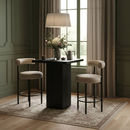 Belinda - Oak Veneer And Solid Wood Table