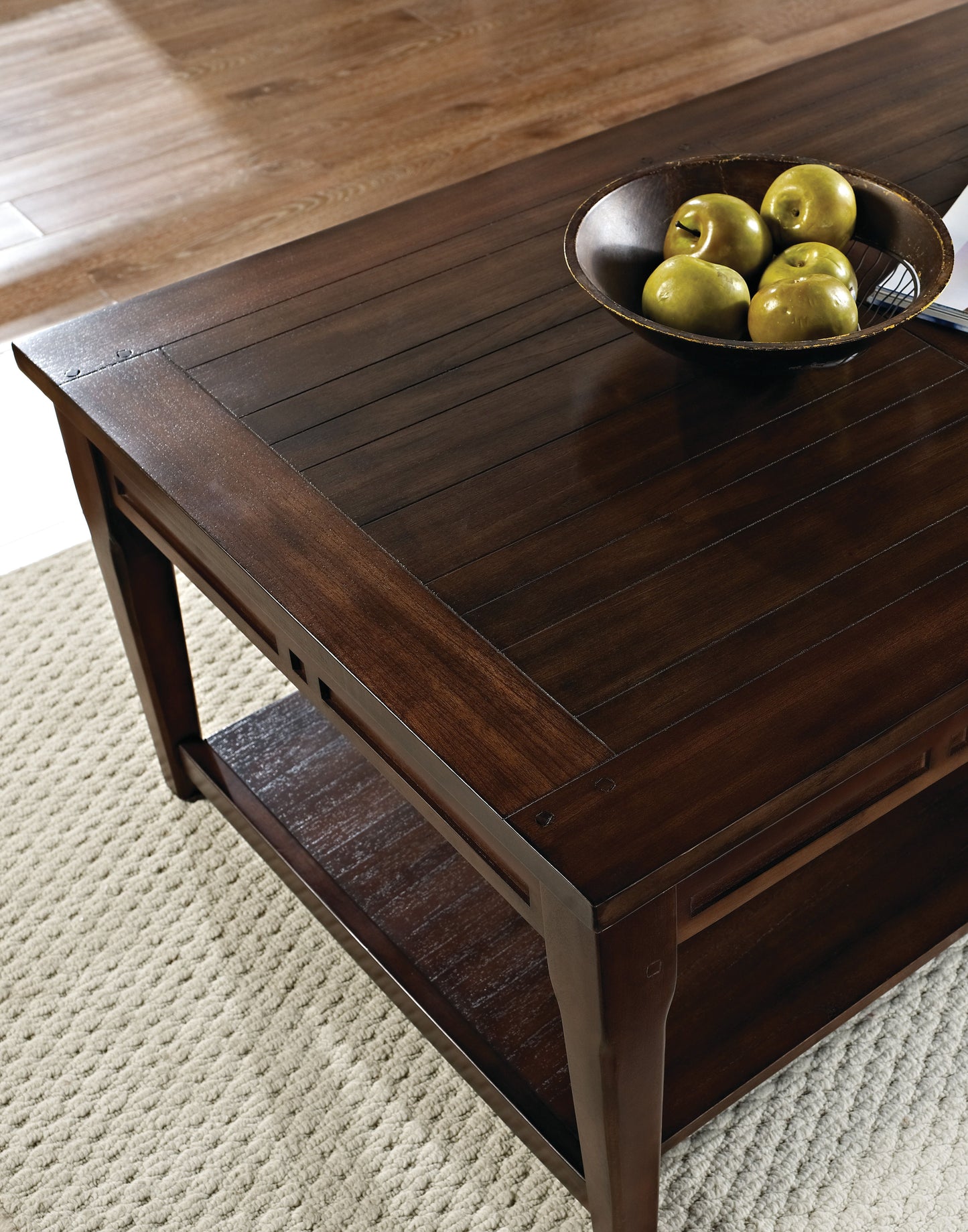 Crestline - Lift Top Cocktail - Brown