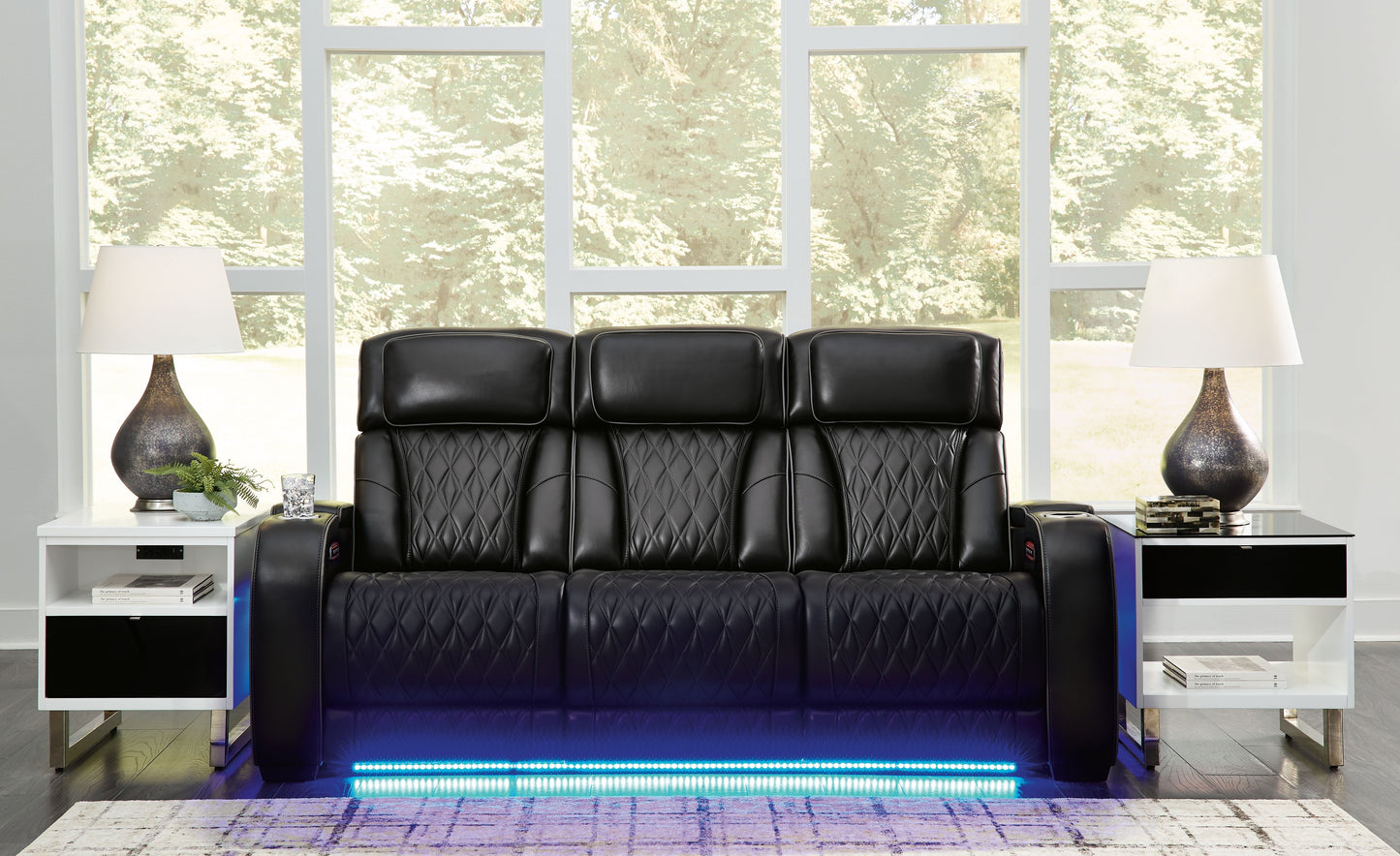 Boyington - Negro - 2 piezas. - Sofá y loveseat reclinables eléctricos