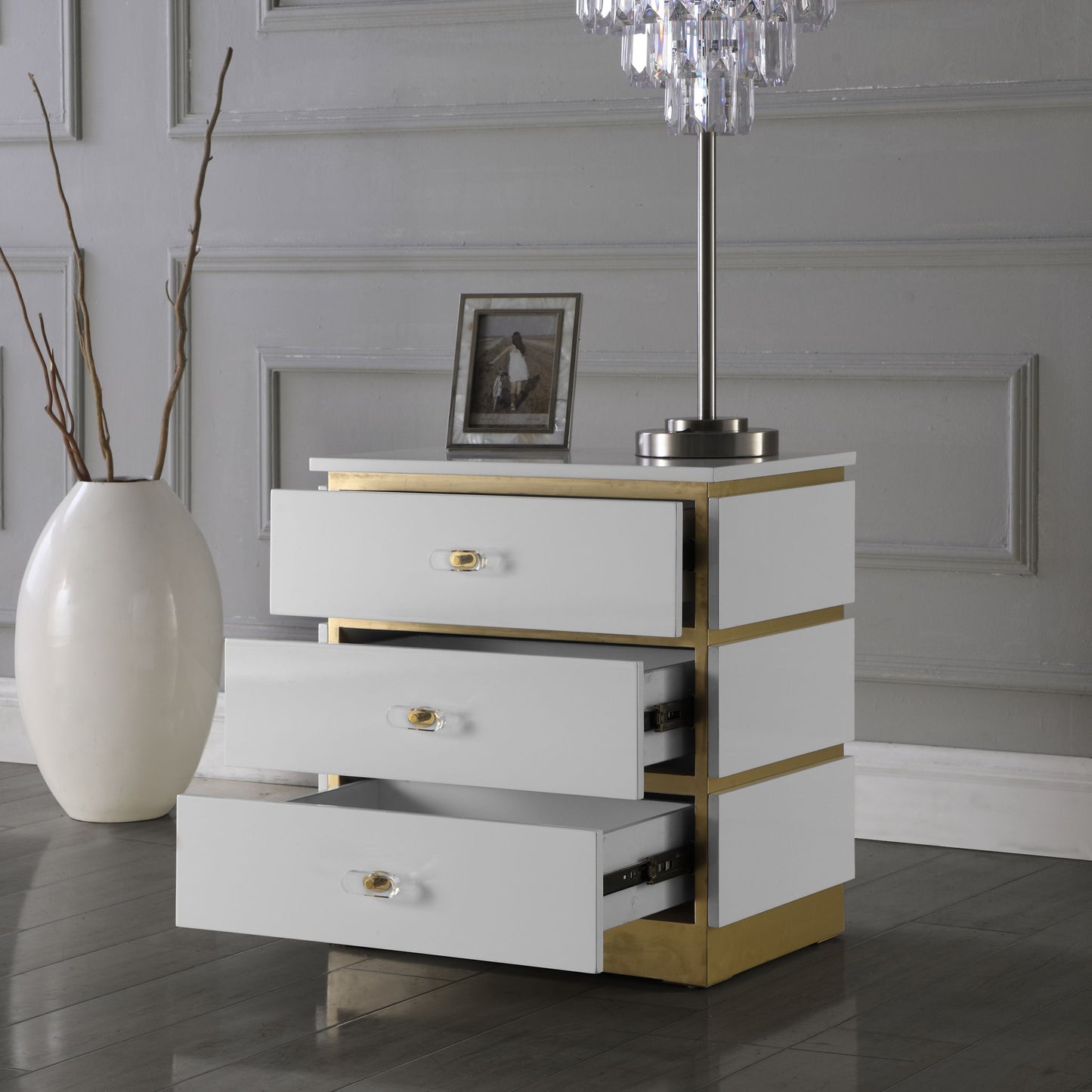 Esme - Side Table - White Lacquer