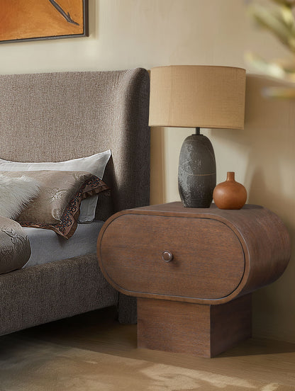 Harlow - Night Stand