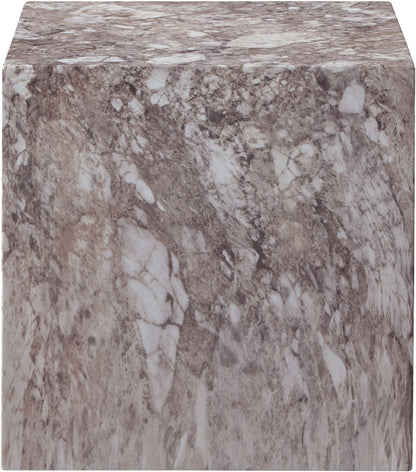 Piazza - Table