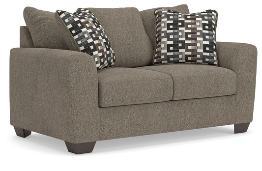 Triston-Peaks - Loveseat - Suede